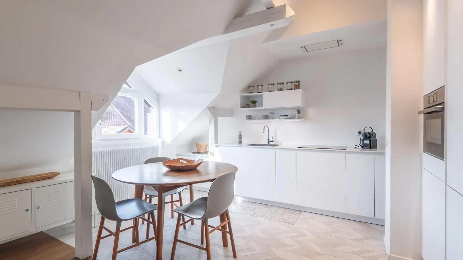 Mon Chez Vous - In The Heart Of The Old Town Apartment Annecy